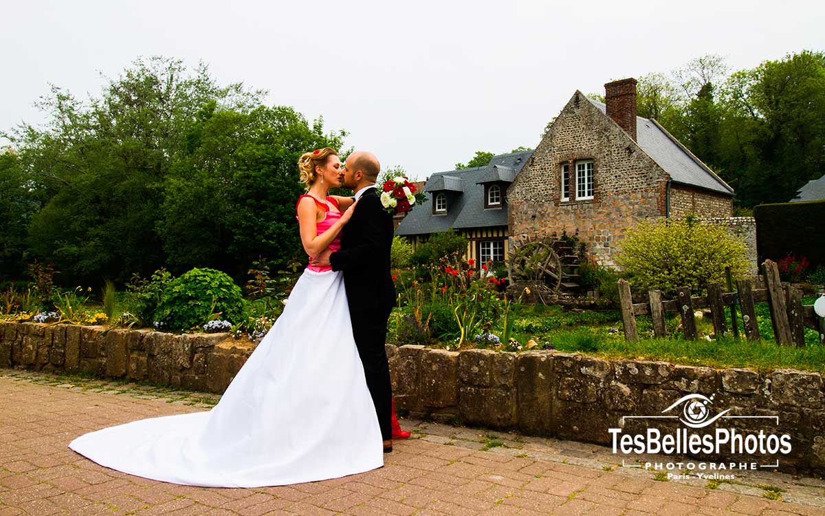 Séance photos de mariage à Veules-les-Roses, shooting photos de couple mariage à Veules-les-Roses